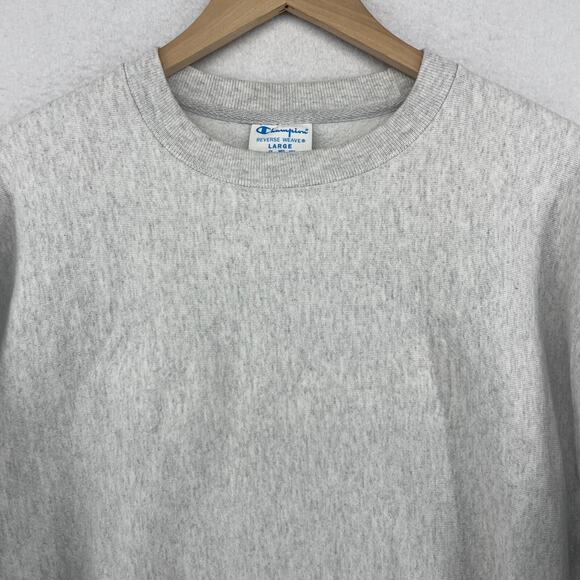 CHAMPION Reverse Weave Sweatshirt L INDEED Embossed Gray - Picture 3 of 15